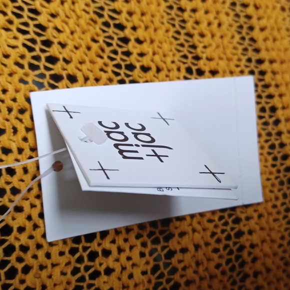 Mac + Jac Harvest Gold mesh knit shirt - Picture 4 of 6